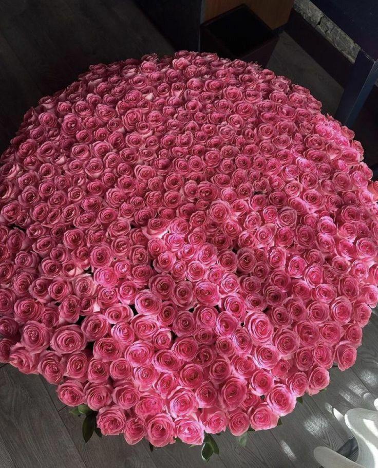 Adaptive Know Ledgehub workshop space where corporate flower arrangements are designed and prepared for business delivery